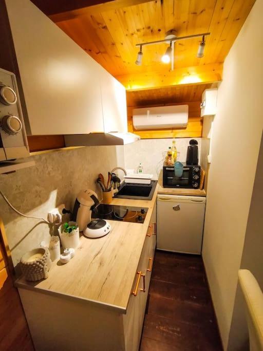 Le Chalet Sous L'Olivier Boulbon Bagian luar foto